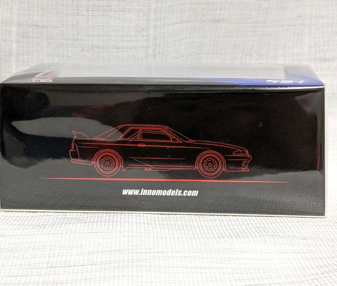 イノモデル inno64 日産 スカイライン GT-R R32　青