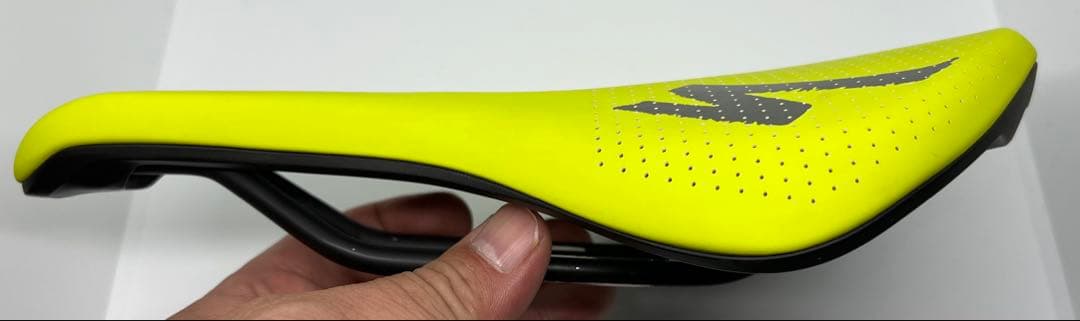 Specialized スペシャライズド Power Expert 143 黄色