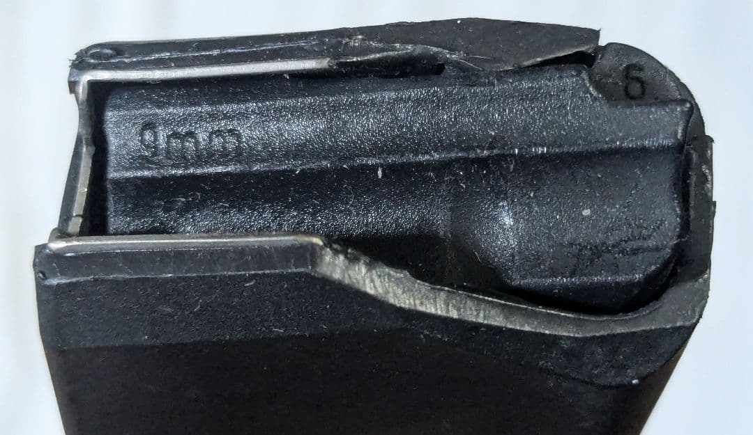 Glockグロック19用 9mm 15連マガジン実物 ポリマー＋スチールインナー