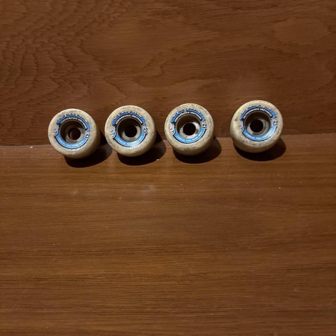スケートボードウィール 52mm 99A ホワイト 4個セット