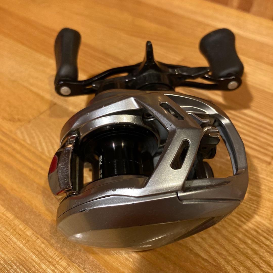 ALPHAS SV TW 800S-HL 7.1 ベイトリール 左ハンドル
