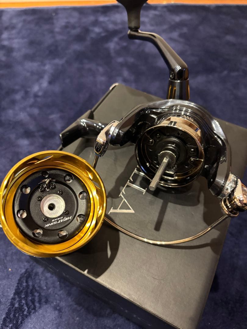 極美品　シマノ 22 STELLA SW 10000HG 未使用ライン付き