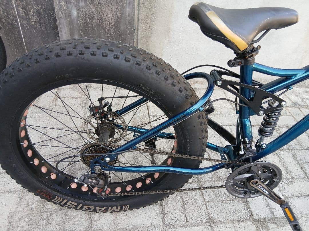 24x4,0インチホイール自転車