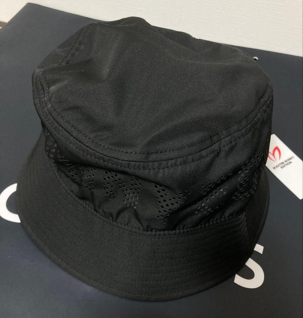 新品 パーリーゲイツ マスターバニー パンチングロゴハット UNISEX 黒
