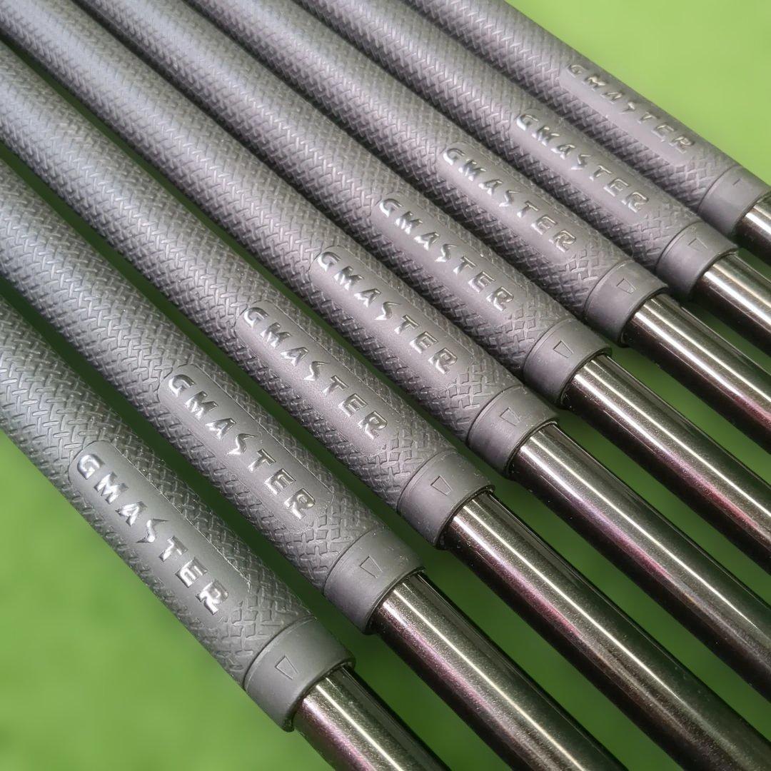 中古美品 GRAPHITEDESIGN RAUNE 5-PW.AW.SW 8本