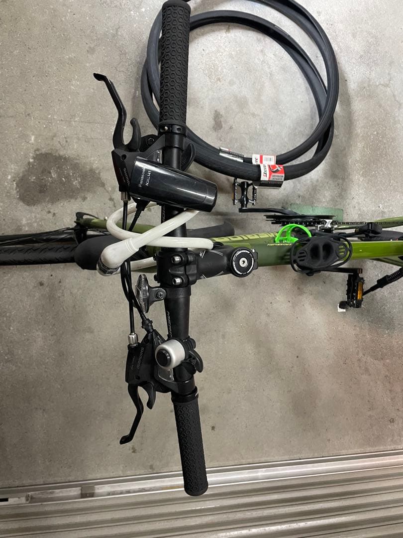 MERIDA 自転車　おまけのタイヤ付き