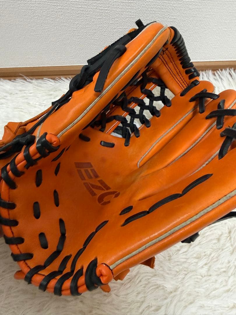 野球　ウィルソン　軟式グローブ オールラウンド用