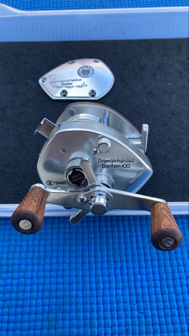 シマノ　Shimano Bantam100 バンタム100 ウッドカバー