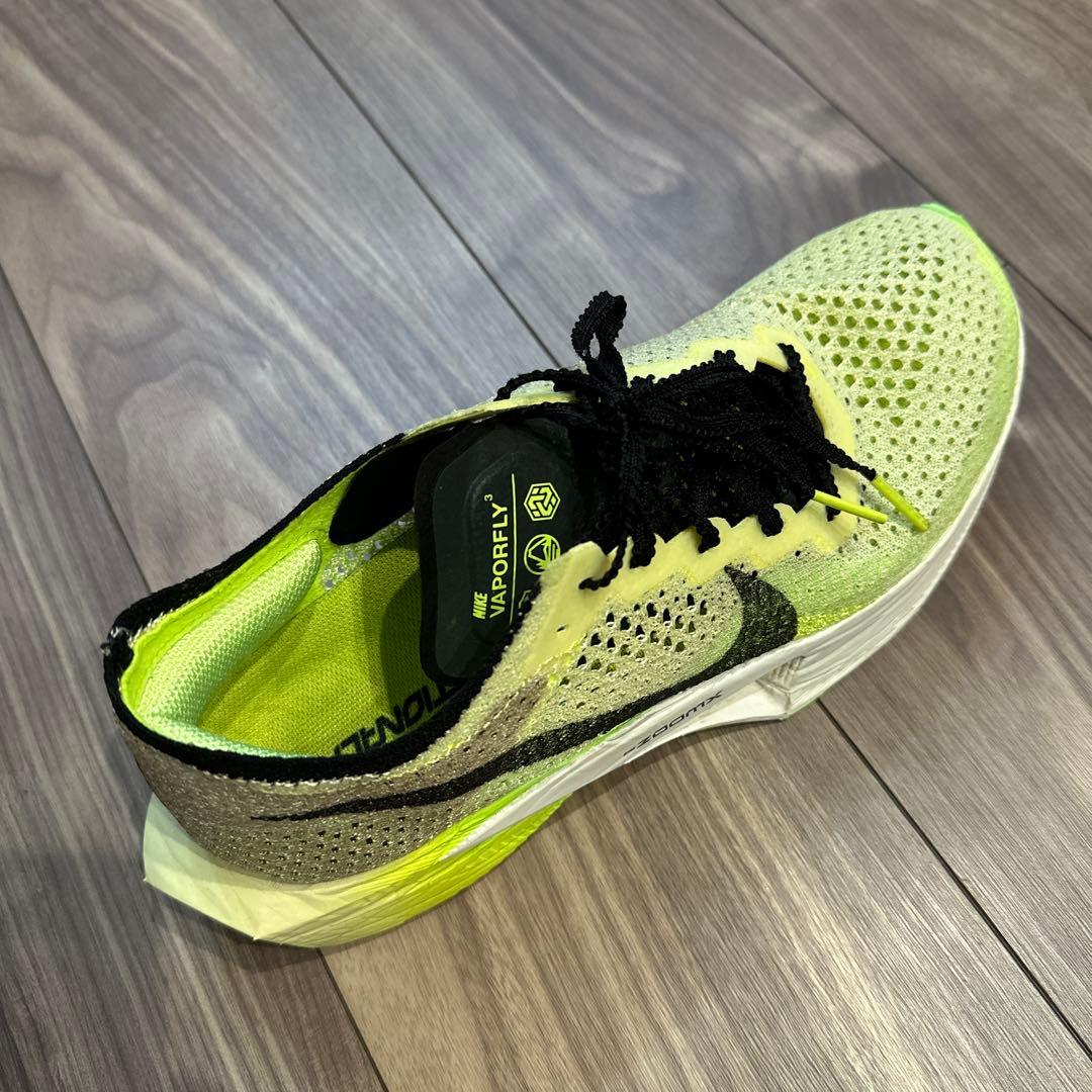 【美品】NIKE ZOOMX VAPORFLY NEXT%3 駅伝 25.5㌢