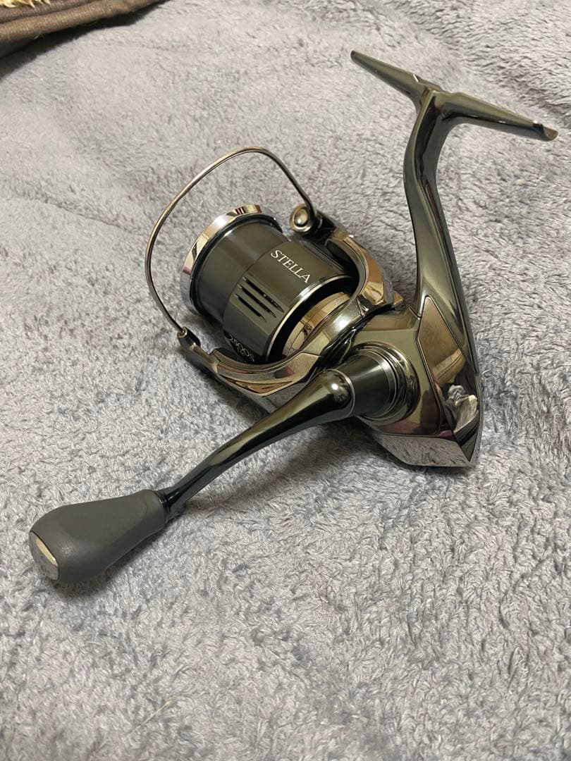 シマノ　22ステラ　2500MHG