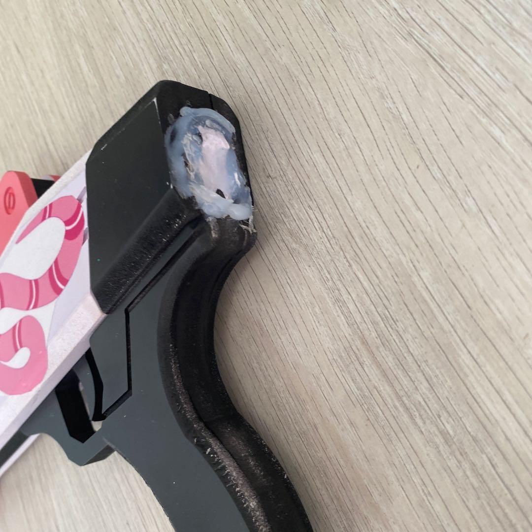 勝利の女神NIKKE バイパー　武器