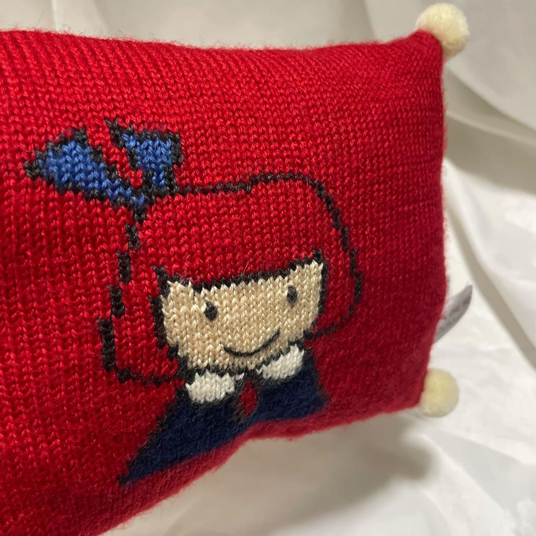 マドレーヌ　ミニクッション　ファミリア　familiar