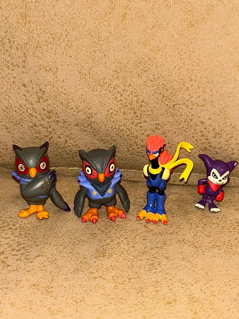 デジモンセイバーズ ファルコモン フィギュア 4体まとめ売り 超希少　レトロ