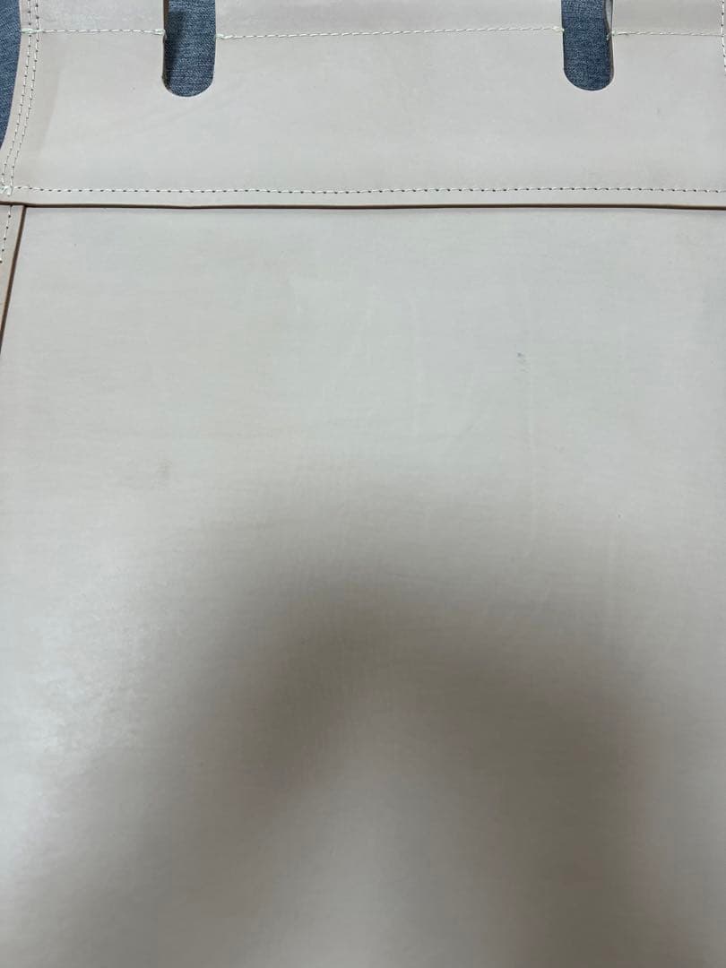 MASMAS　新品未使用品　IKIKI チェアウォルナットオリーブ