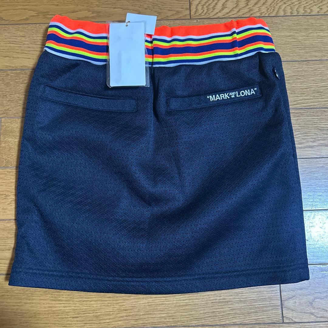 未使用品MARK＆LONAスカート