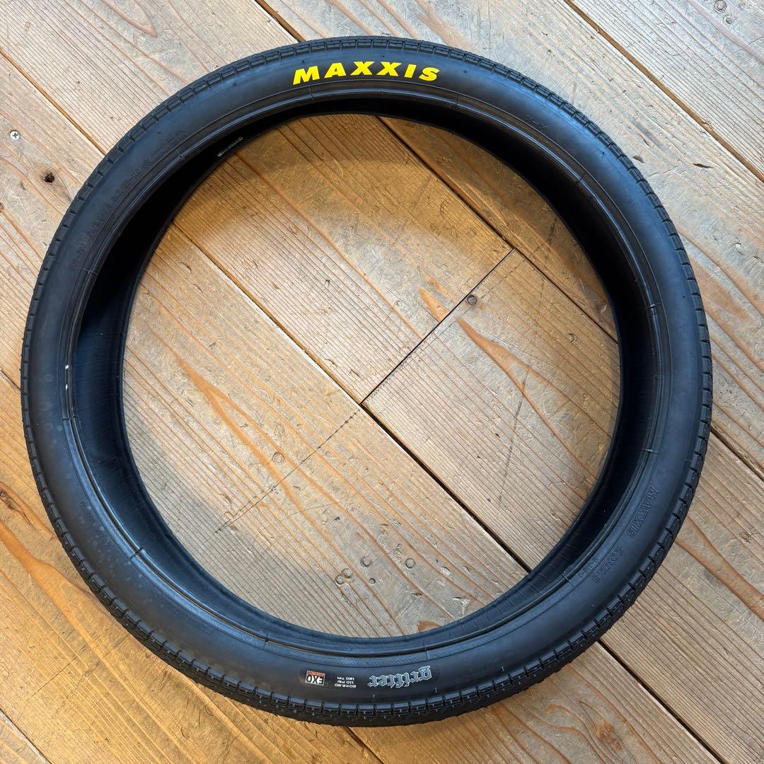 美品 MAXXIS GRIFTER 20×2.3 タイヤ2本
