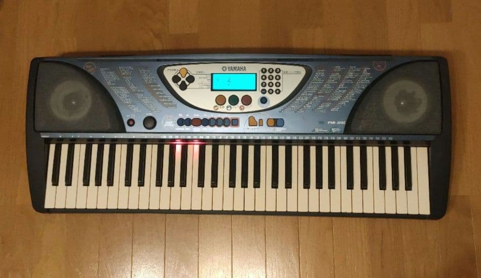 YAMAHA ヤマハ 電子キーボード PSR-J20C