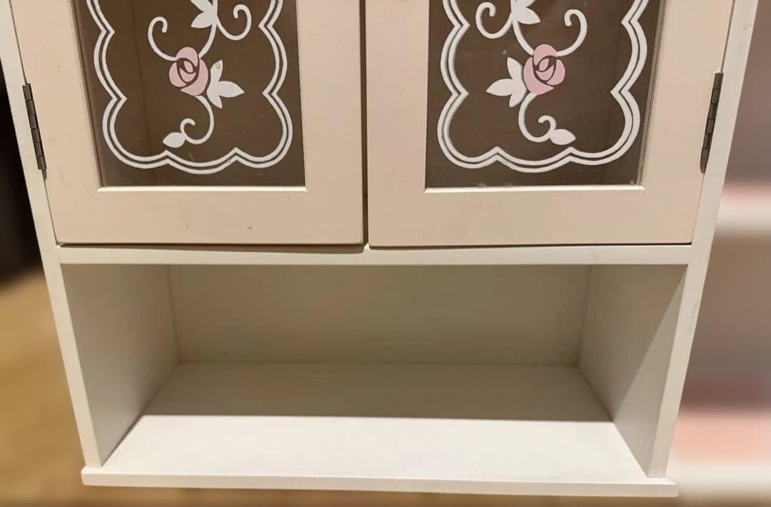 大人気‼️早い者勝ち‼️希少品‼️マザーガーデン　キャビネット　食器棚　飾り棚　収納棚
