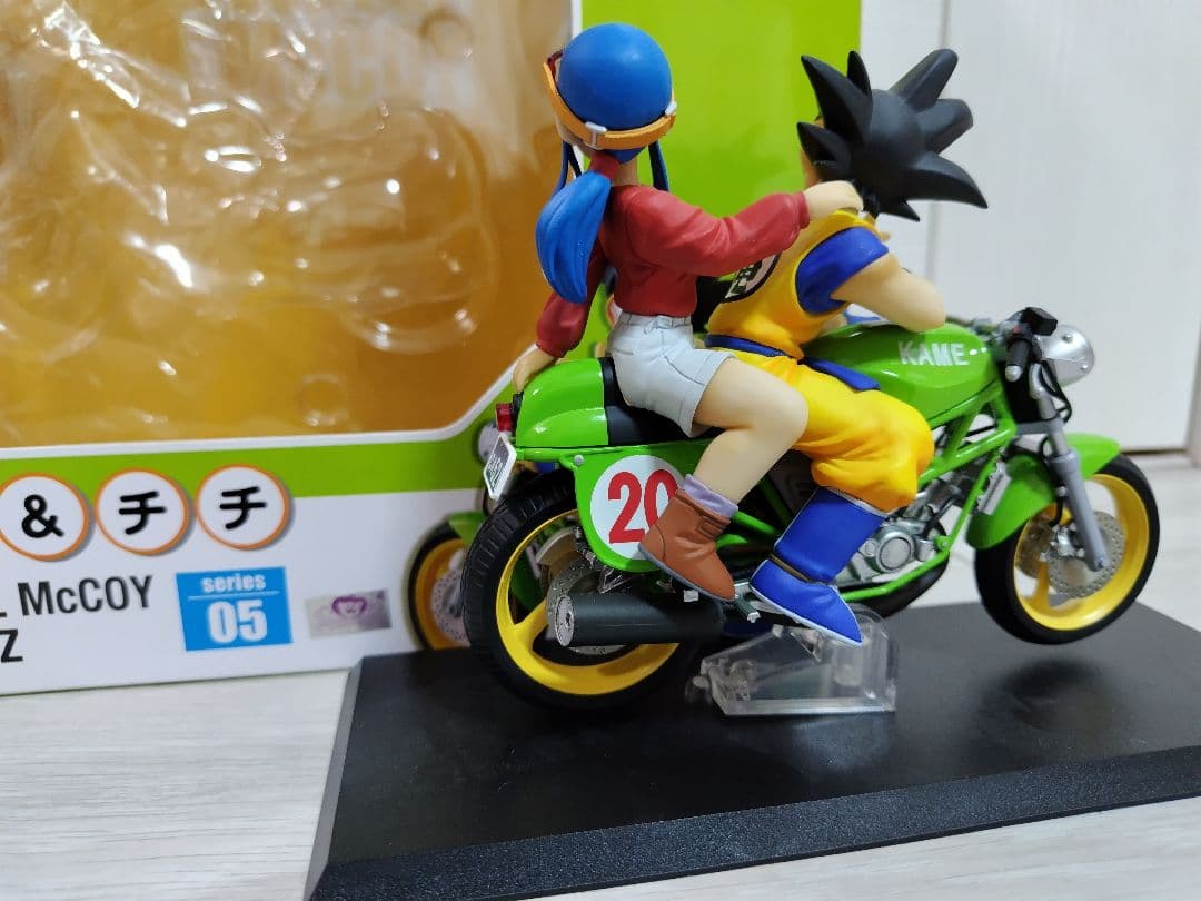 ドラゴンボール デスクトップリアルマッコイ05 孫悟空＆チチ＆バイク