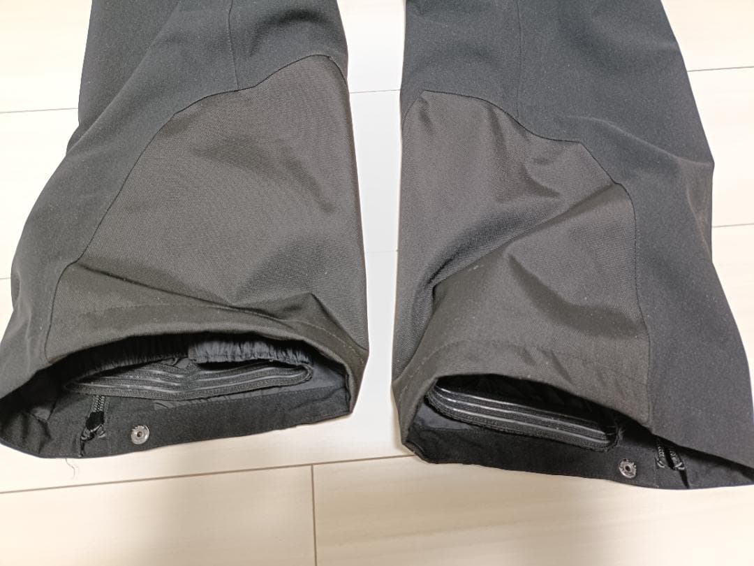 ほぼ新品 モンベル パウダーホップパンツ L-S 黒 ／スタッフバッグ