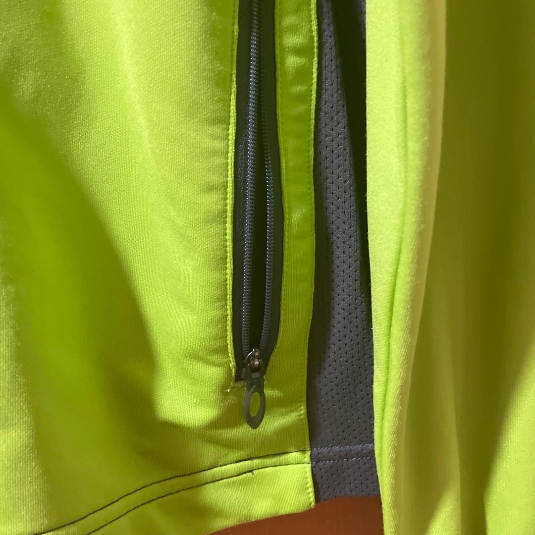 OAKLEY テック系スポーツジャージ