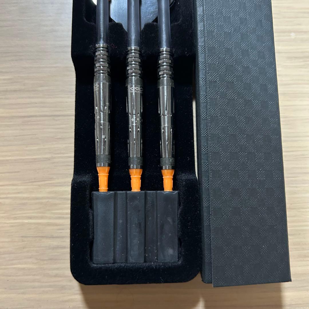tripleight effort4 ダーツセット