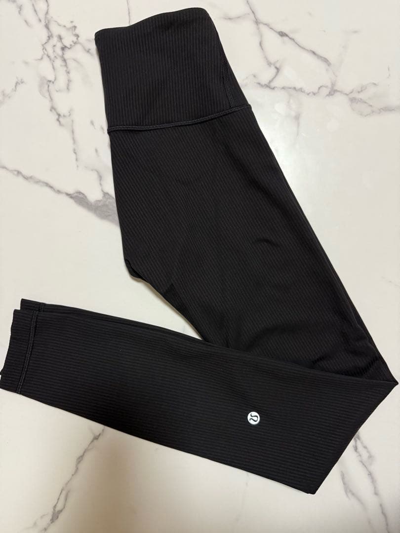 ルルレモン レギンス タイツ リブ Lululemon Wunder Train