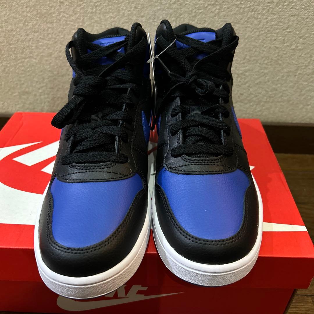 NIKE ブラック/ブルー ハイカットスニーカー