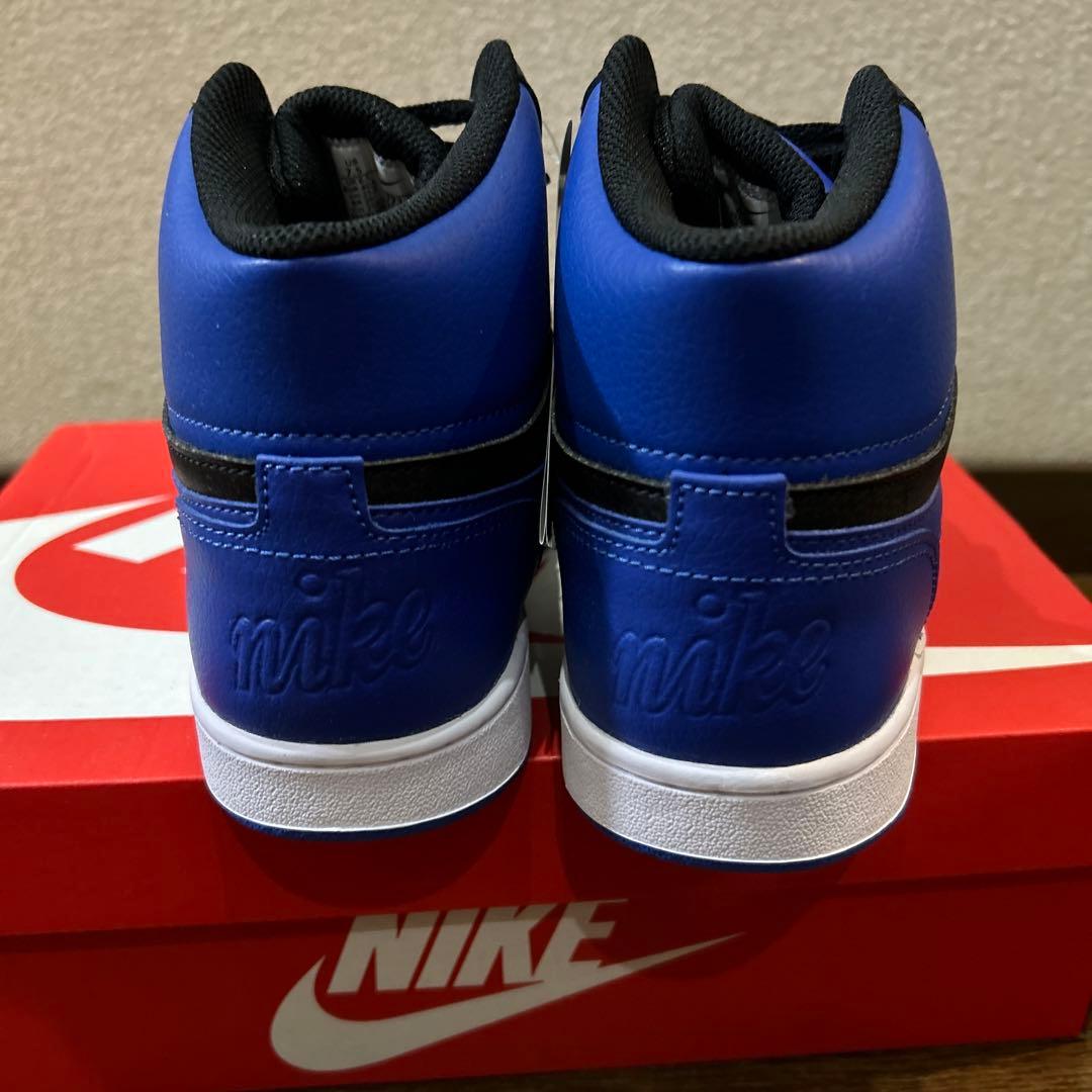 NIKE ブラック/ブルー ハイカットスニーカー
