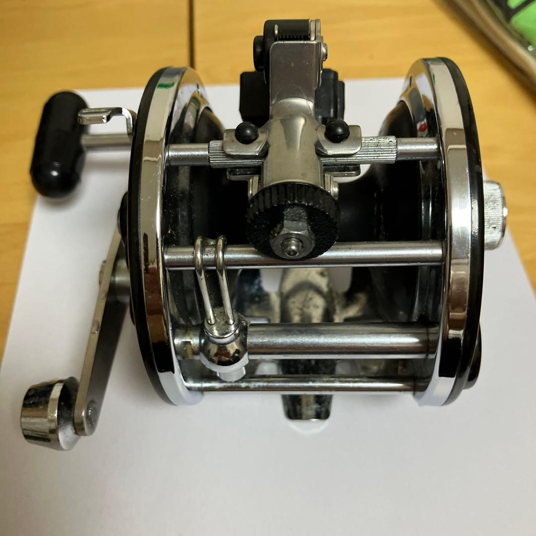 Dynamic ST-60 両軸リール