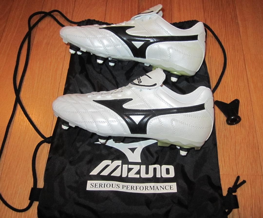 激レア新品未使用！MIZUNO(ミズノ)スパイク「ウェーブカップ 021 Si」