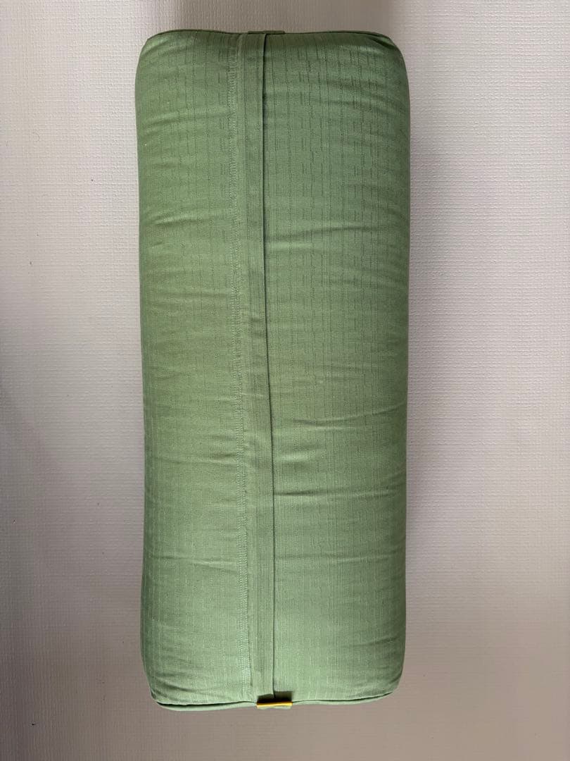 Yogaworks ヨガボルスター