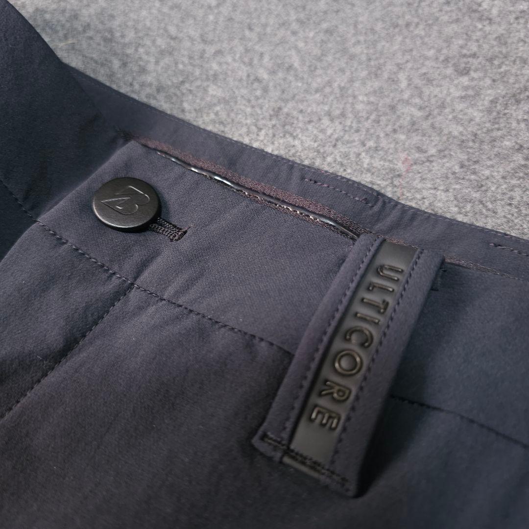 極美品 ULTICORE アルティコア ストレッチゴルフパンツ 黒 W82 L