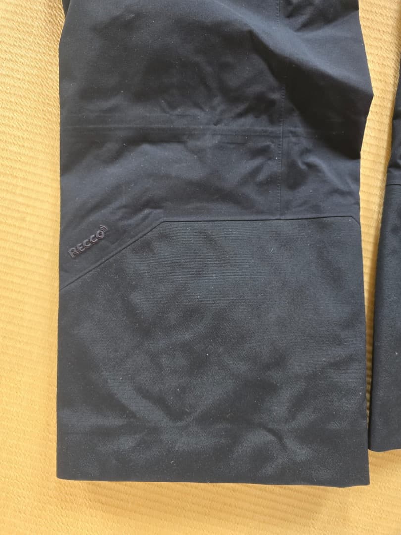 新品未使用　PeakPerformance アルパイン ゴアテックス3L パンツ
