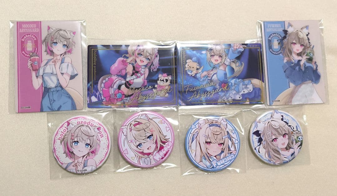 ホロライブ ローソン フワモコ FUWAMOCO 缶バッジ フォト風カード