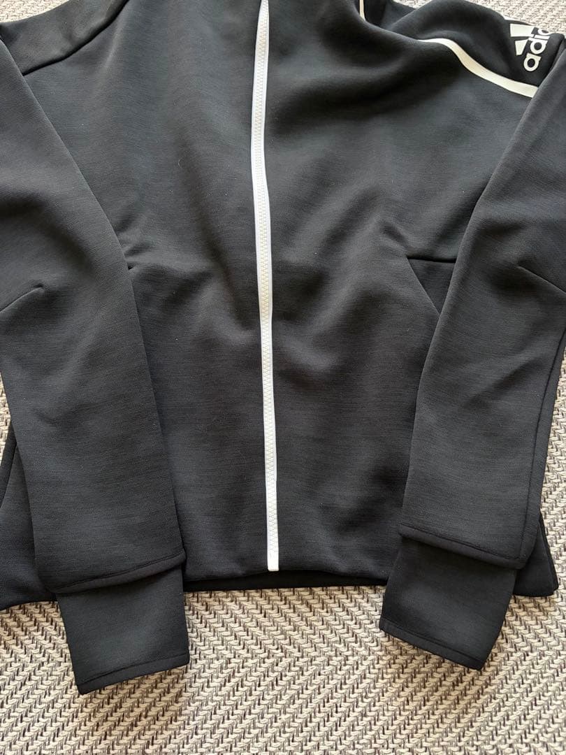 adidas ジャージ上下セット 黒
