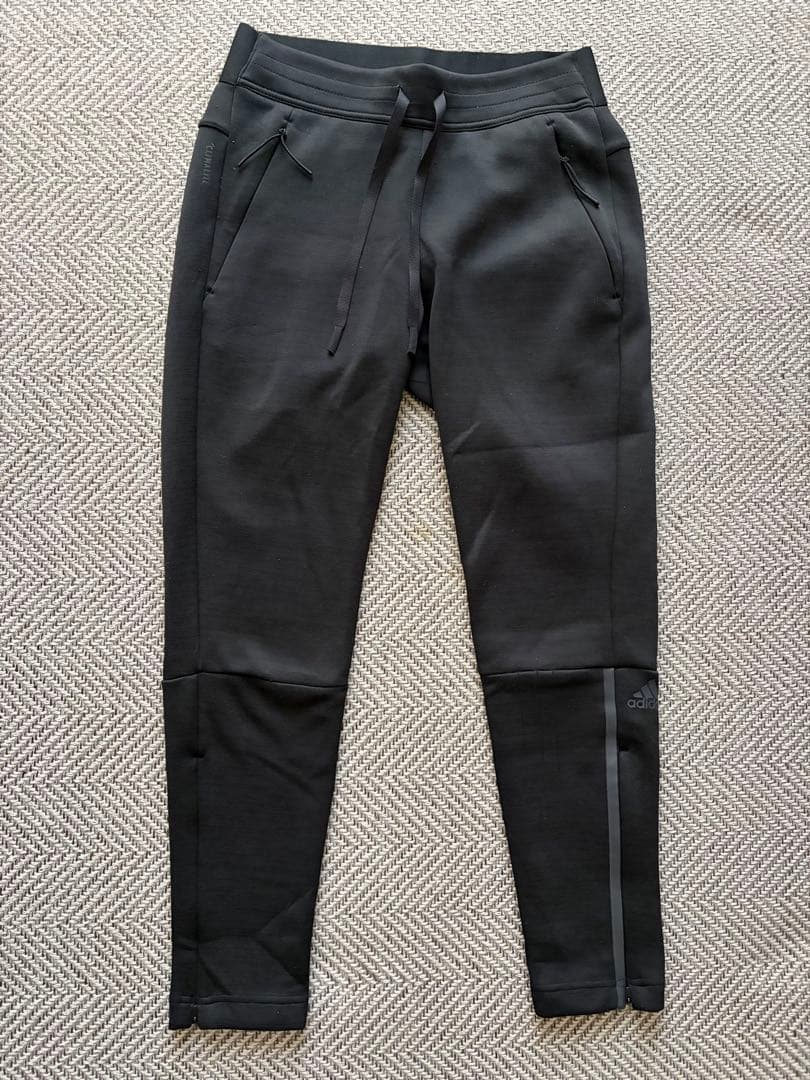 adidas ジャージ上下セット 黒