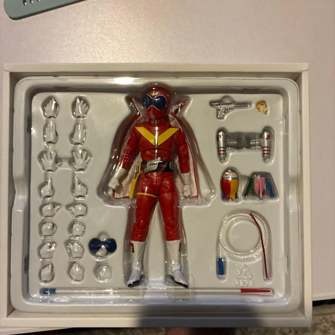 S.H.Figuarts 真骨彫製法 アカレンジャー