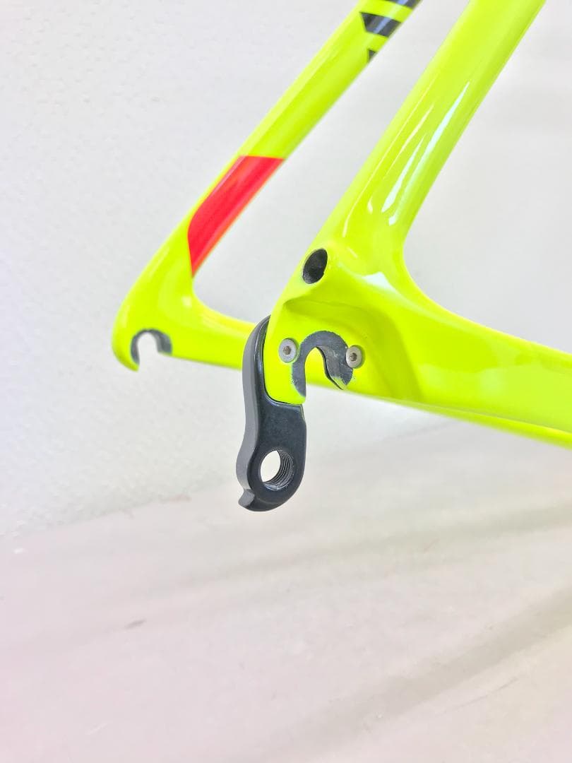 Madone 9 P1 F/S 58 R  トレック　マドン　リムブレーキ
