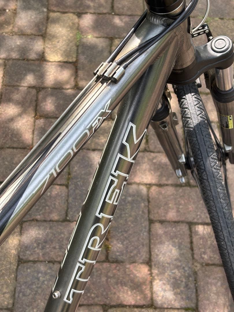【値下げ】【引取優先】TREK トレック 7100FX クロスバイク