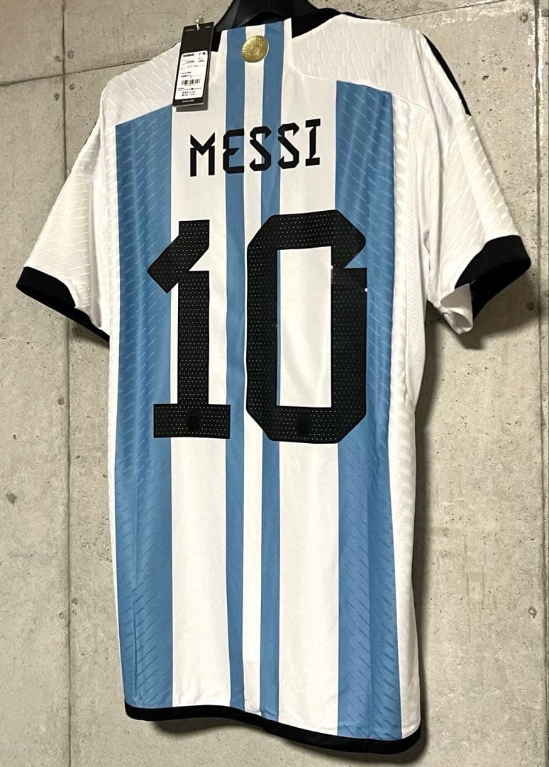 【新品/タグ付き】2022カタールW杯アルゼンチン代表♯10メッシ【XLサイズ】