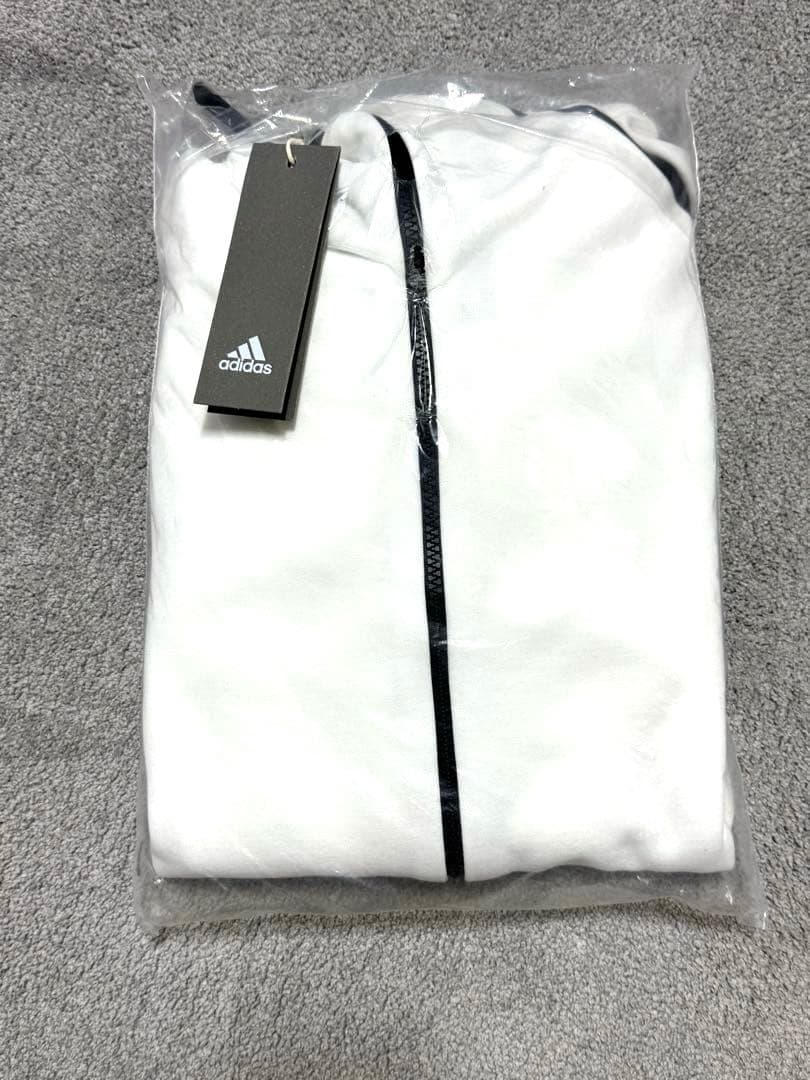 ☆新品未着用　adidas アディダス Z.N.E. フーディーファストリリース