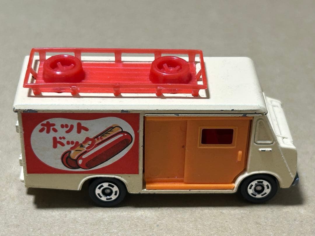 日本製 トミカ いすゞ エルフ ハイルーフ 2台セット