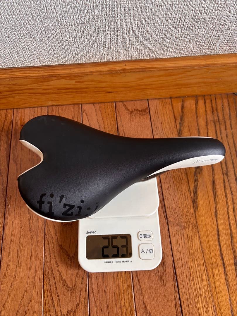 【中古】Fizik ALIANTE Gamma k:iumレール サドル