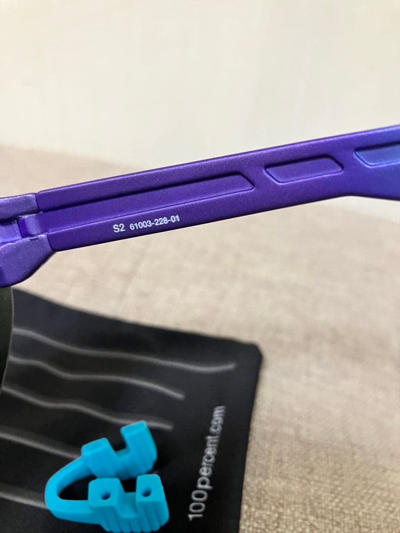 ワンハンドレッドサングラス S2