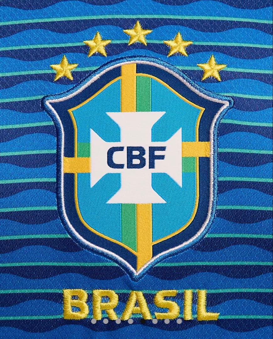 Nike ブラジル代表 サッカーシャツ