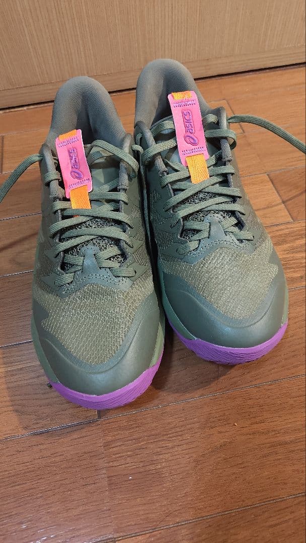 ASICS バスケットボールシューズ オリーブグリーン