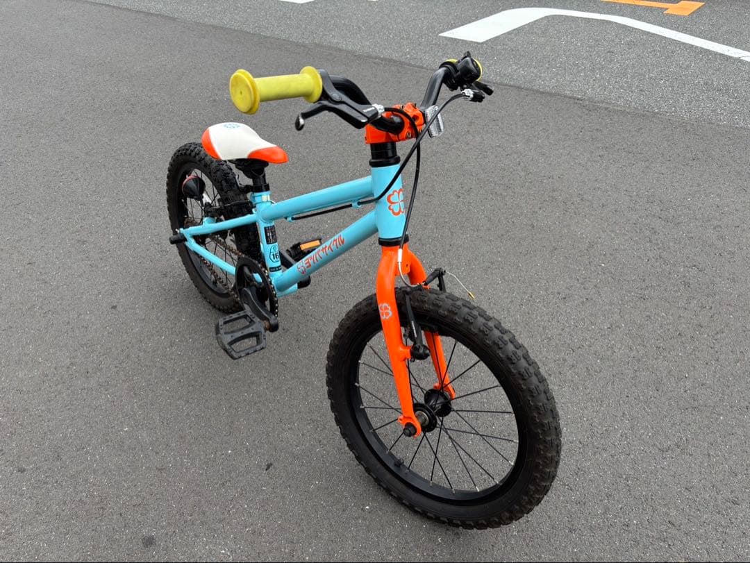 【上尾市、桶川市、さいたま市西区直接引き渡し限定】16インチ　ヨツバサイクル