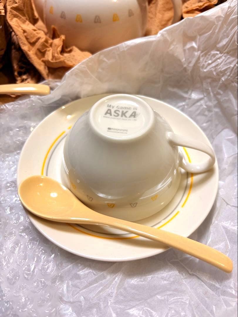 〔新品〕ASKA グッズ　ツアーグッズ　ティーポットセット　カップ&ソーサー