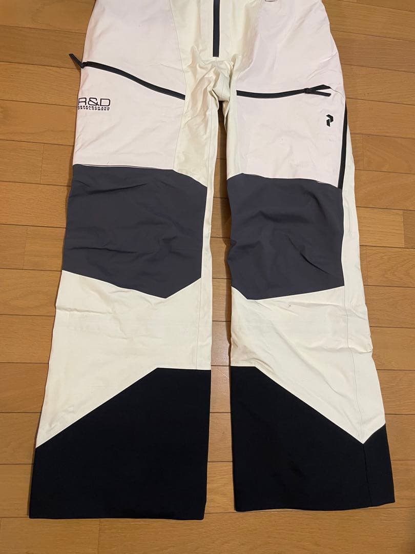 peak performance バーティカル GORE-TEX Pro W